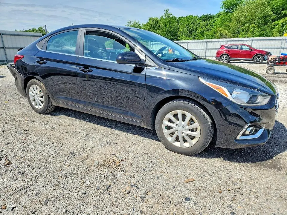 2022 HYUNDAI ACCENT SEL  