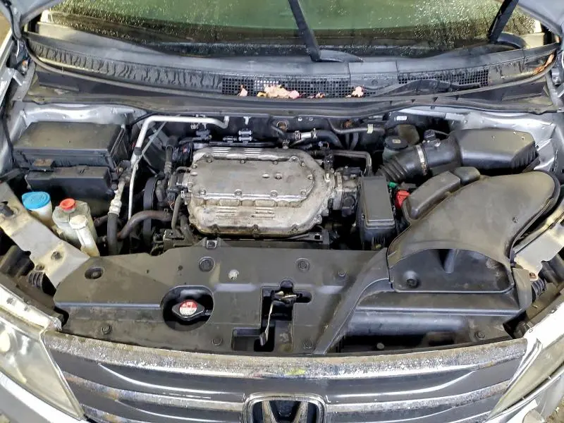 2012 HONDA ODYSSEY LX  