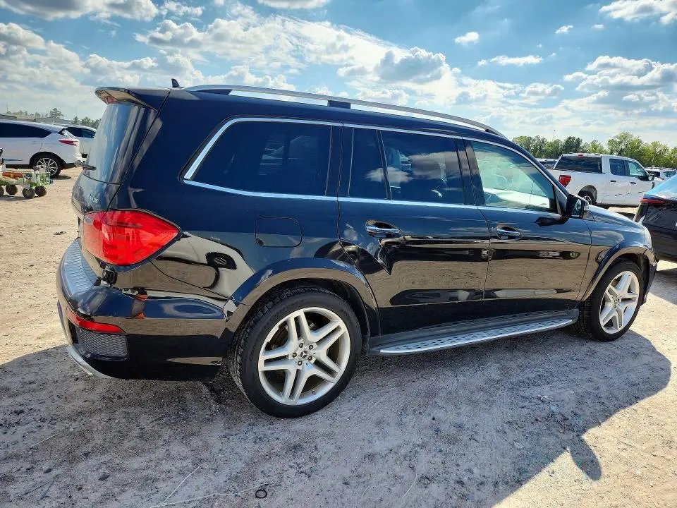 2014 MERCEDES-BENZ GL 550 4MATIC  