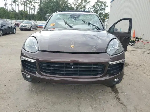 2017 PORSCHE CAYENNE   