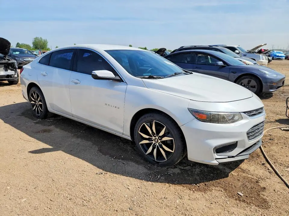 2017 CHEVROLET MALIBU LT  