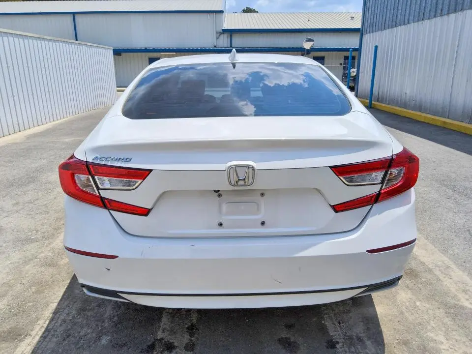 2020 HONDA ACCORD LX  