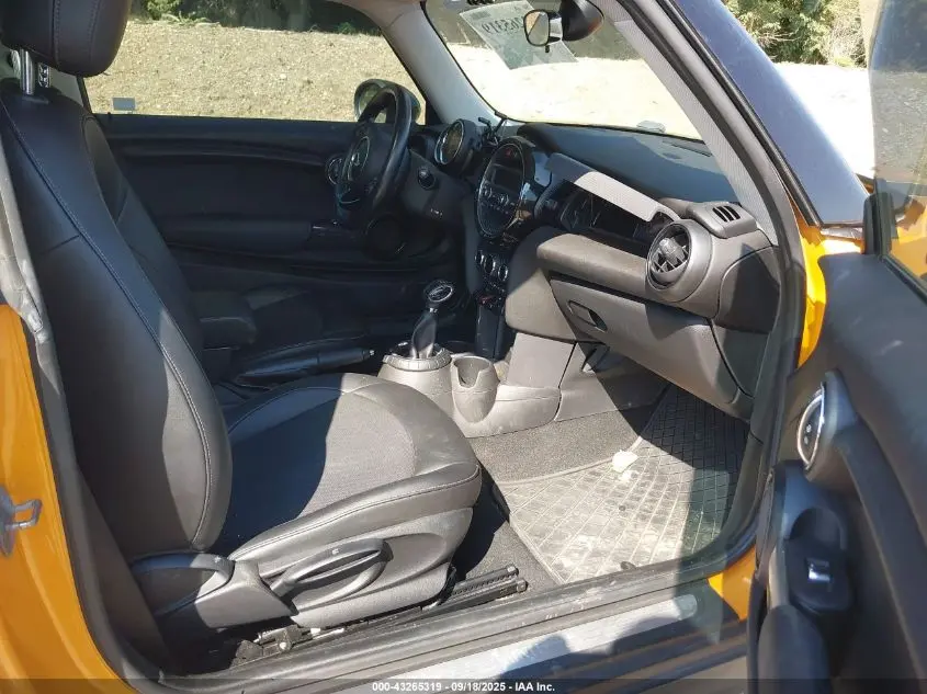 2014 MINI HARDTOP COOPER