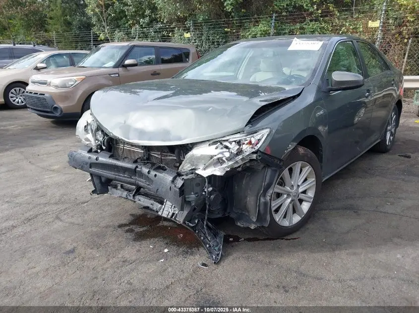 2013 TOYOTA CAMRY HYBRID XLE