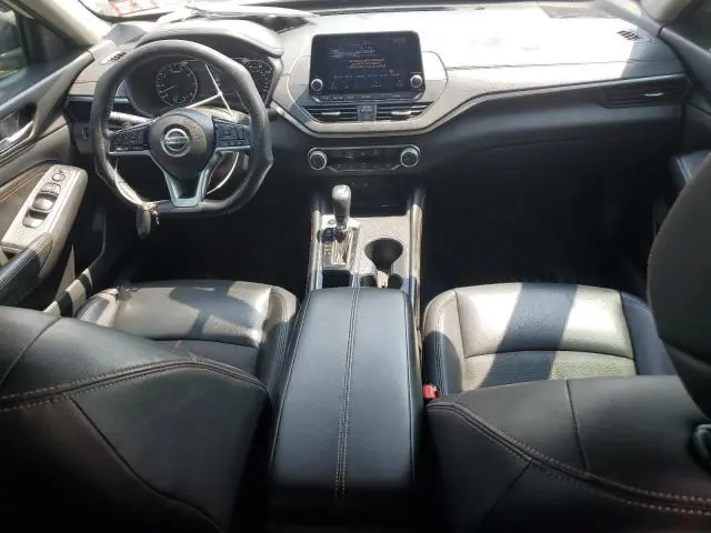 2019 NISSAN ALTIMA SR  