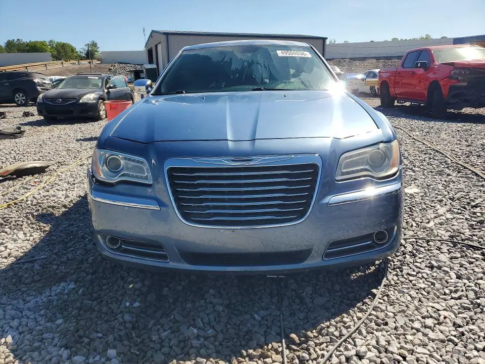 2011 CHRYSLER 300C   