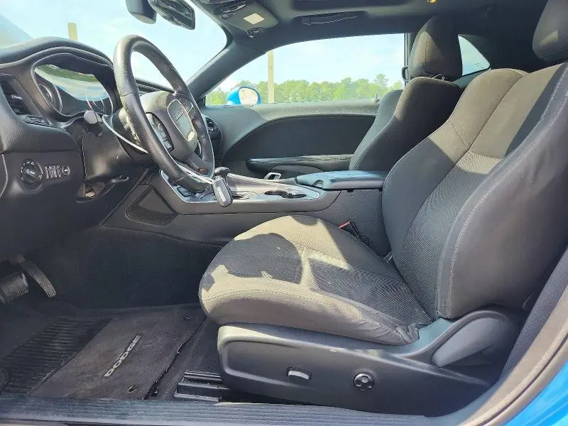 2015 DODGE CHALLENGER SXT  