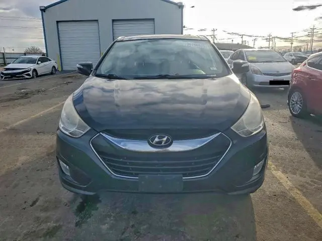 2011 HYUNDAI TUCSON GLS  