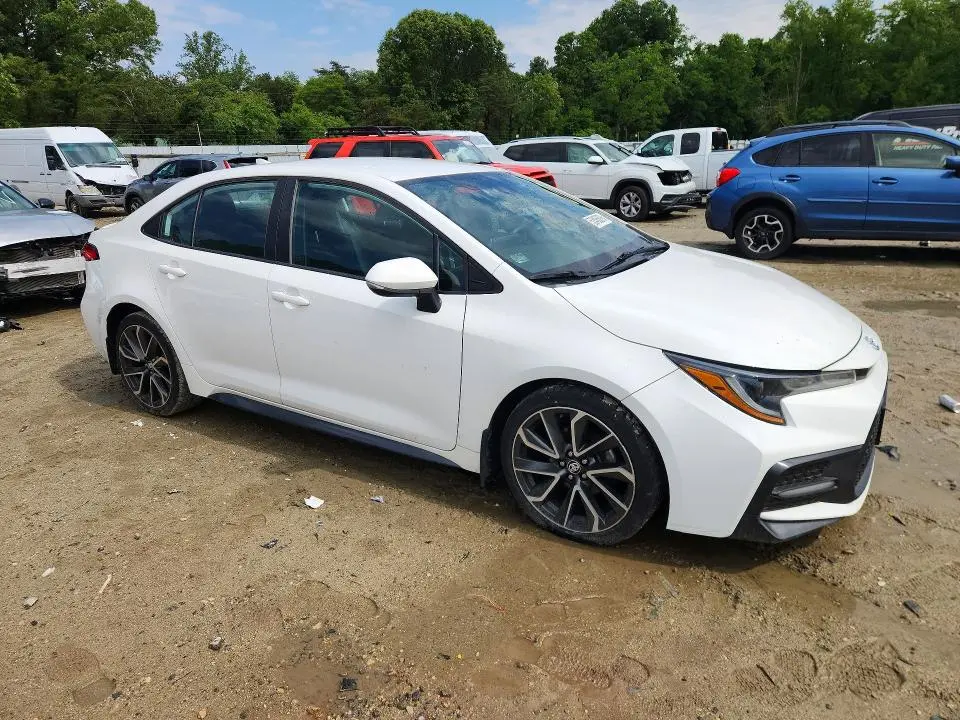 2020 TOYOTA COROLLA SE  