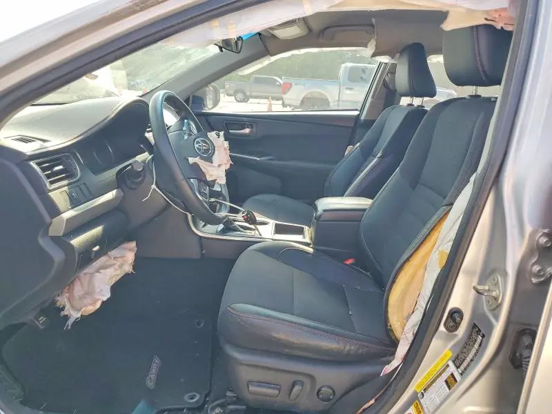 2017 TOYOTA CAMRY SE  