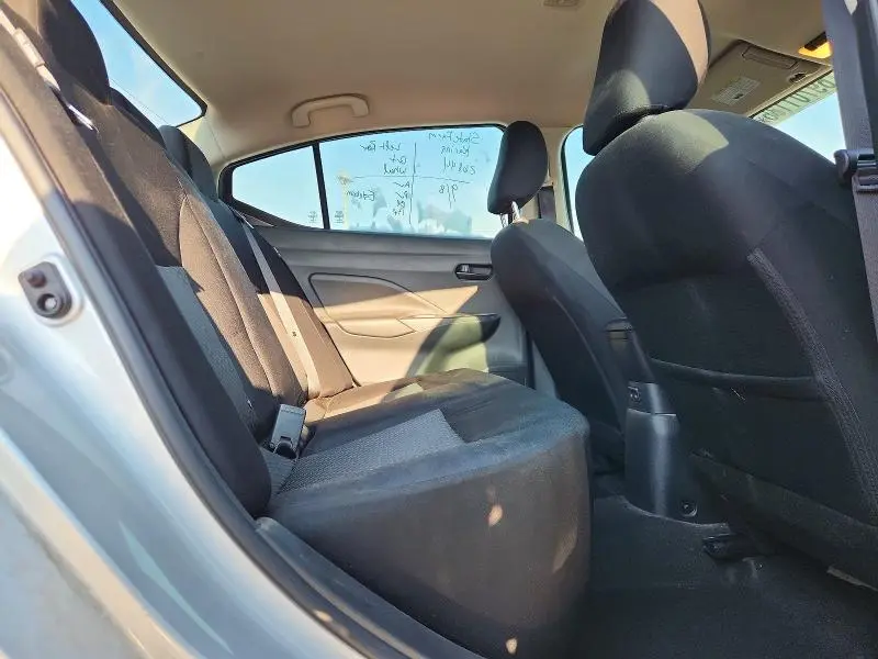 2021 NISSAN VERSA S  