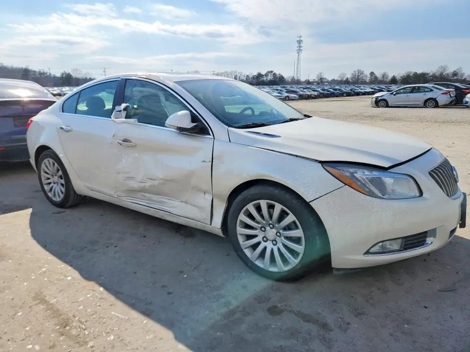 2013 BUICK REGAL PREMIUM  