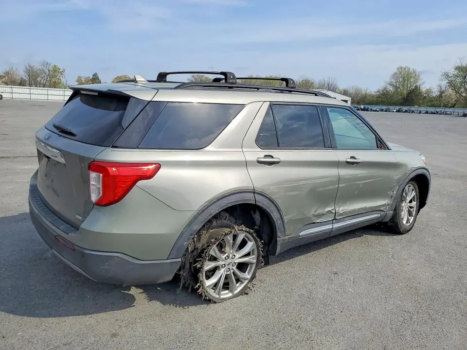 2020 FORD EXPLORER XLT  