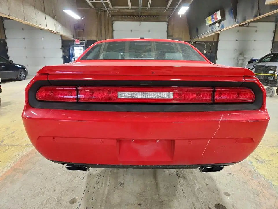 2014 DODGE CHALLENGER SXT  