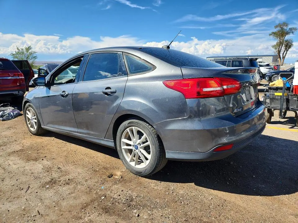 2017 FORD FOCUS SE  