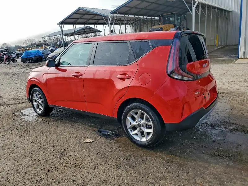 2024 KIA SOUL LX  
