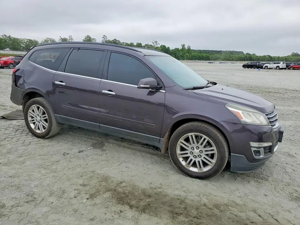 2015 CHEVROLET TRAVERSE LT  