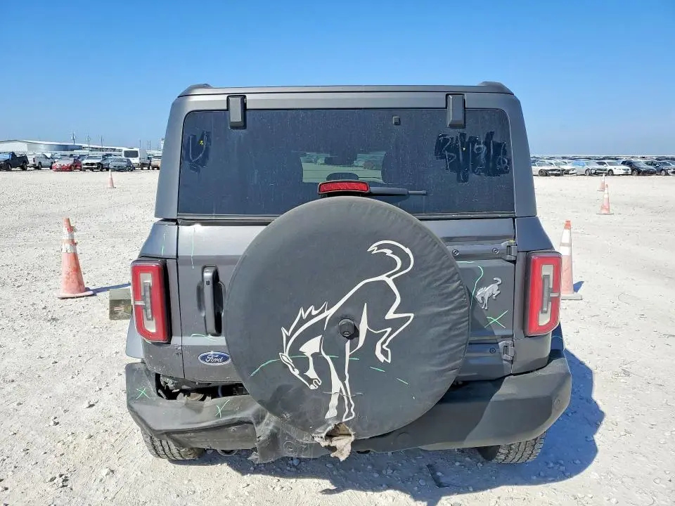 2021 FORD BRONCO BASE  