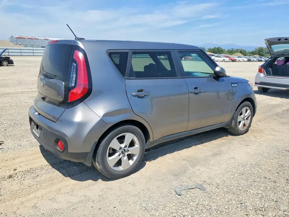 2018 KIA SOUL BASE  