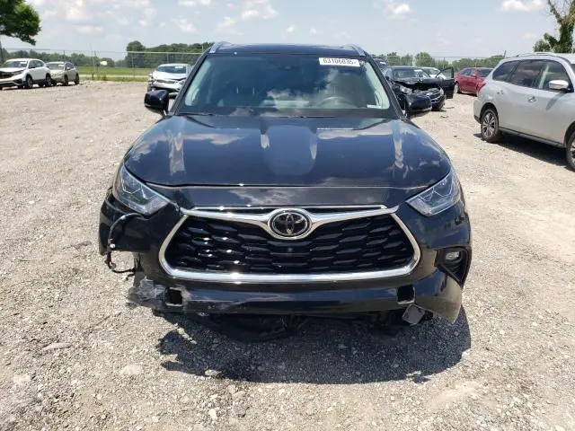 2021 TOYOTA HIGHLANDER PLATINUM  