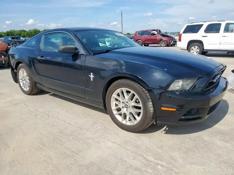 2013 FORD MUSTANG   