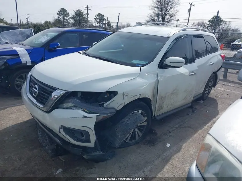2017 NISSAN PATHFINDER SV