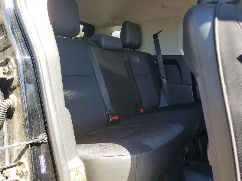 2013 TOYOTA FJ CRUISER BASE  