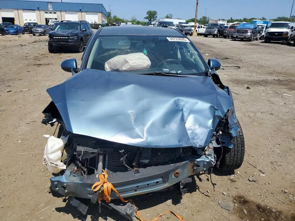 2010 MAZDA 3 I  