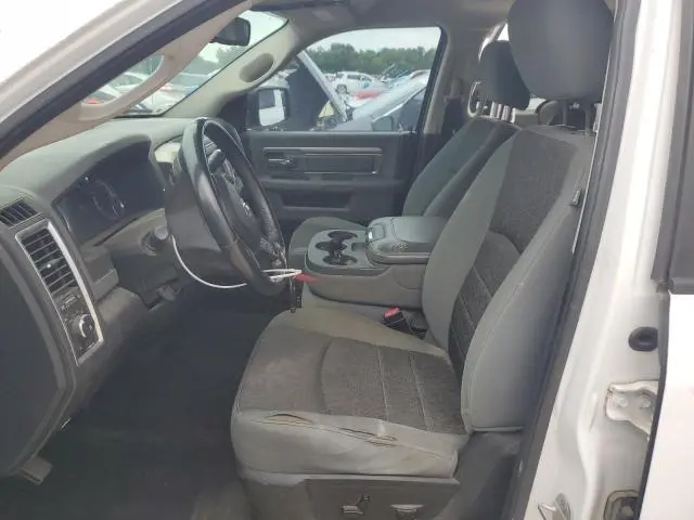 2013 RAM 1500 SLT  