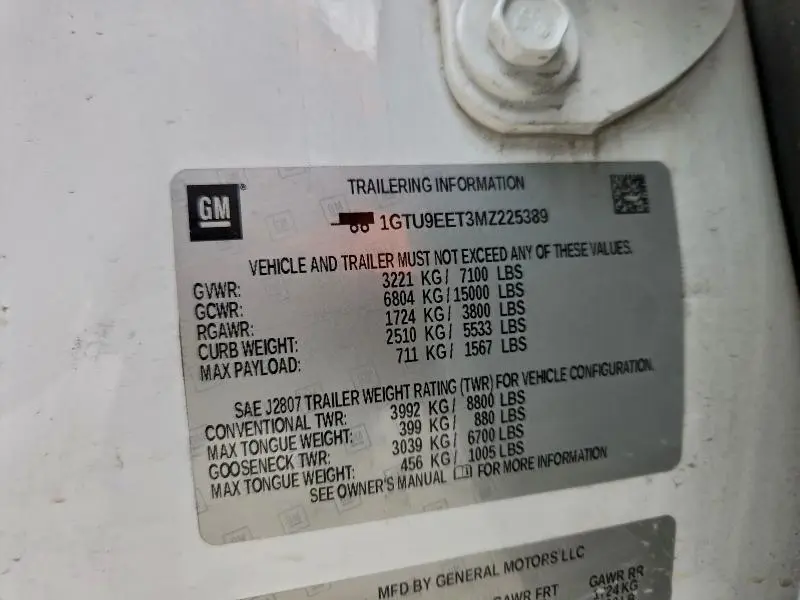 2021 GMC SIERRA K1500 AT4  