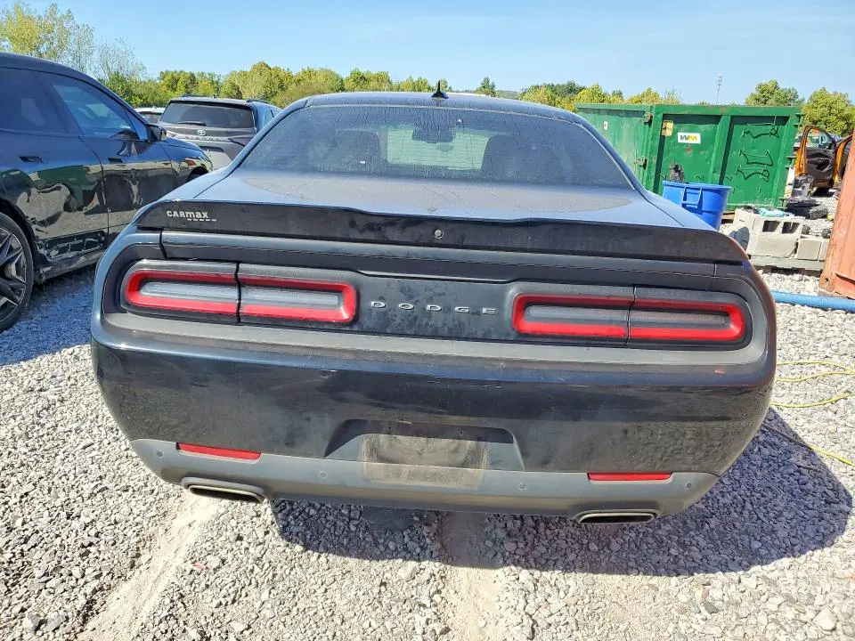 2017 DODGE CHALLENGER SXT  