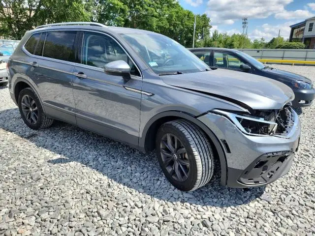 2022 VOLKSWAGEN TIGUAN SE  