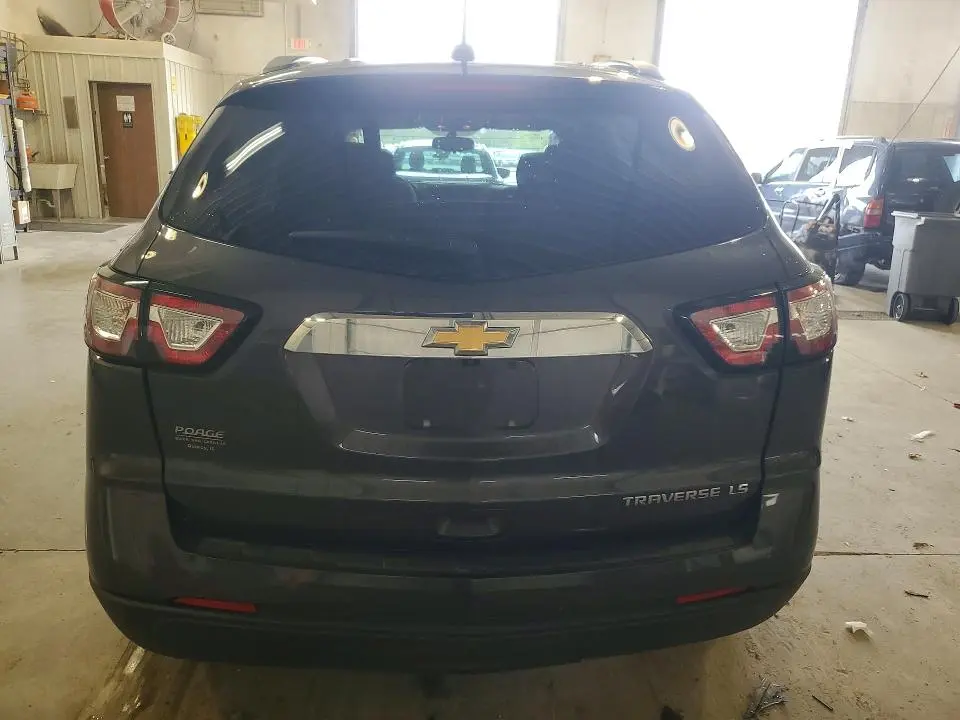 2016 CHEVROLET TRAVERSE LS  