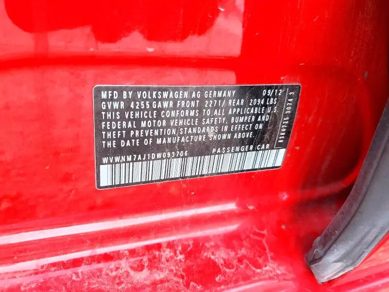 2013 VOLKSWAGEN GOLF   