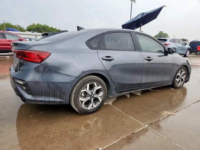2021 KIA FORTE FE  