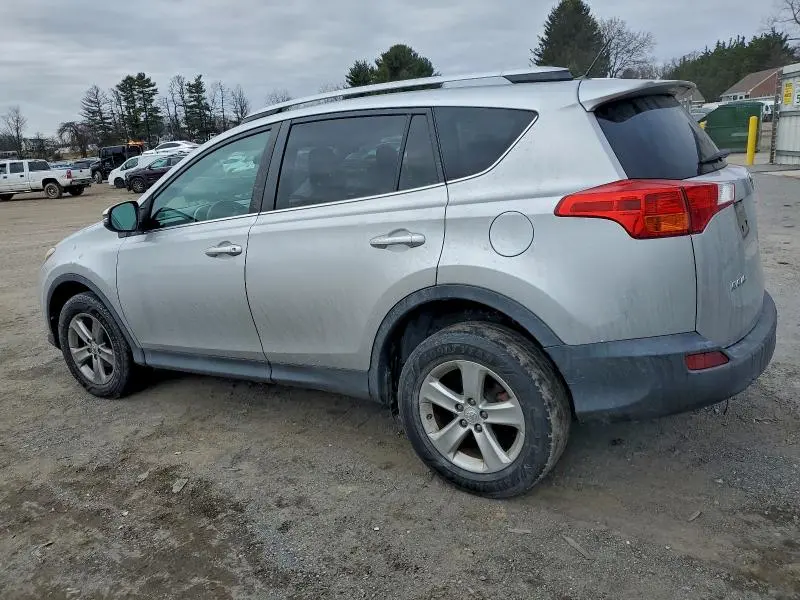2014 TOYOTA RAV4 XLE  