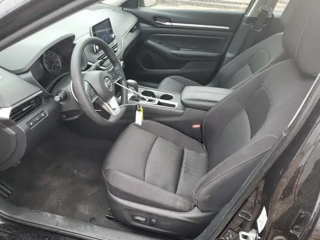 2022 NISSAN ALTIMA SV