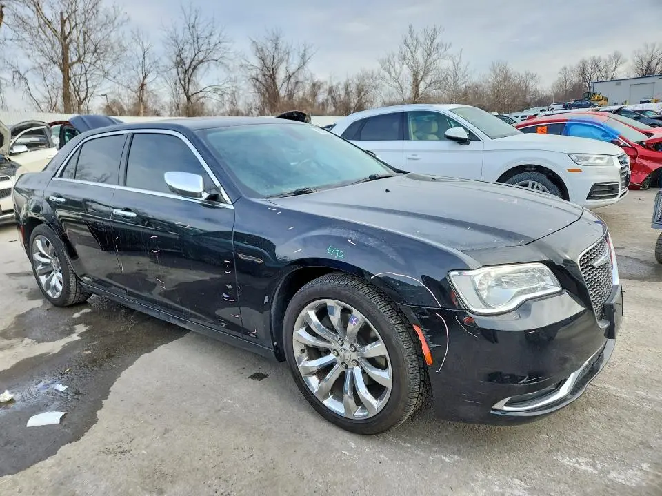 2015 CHRYSLER 300C   