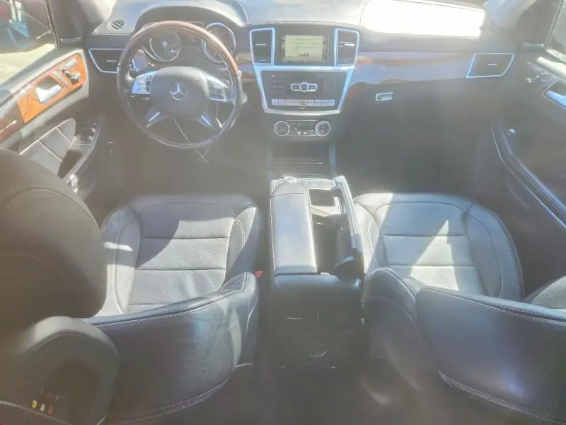 2015 MERCEDES-BENZ GL 550 4MATIC  