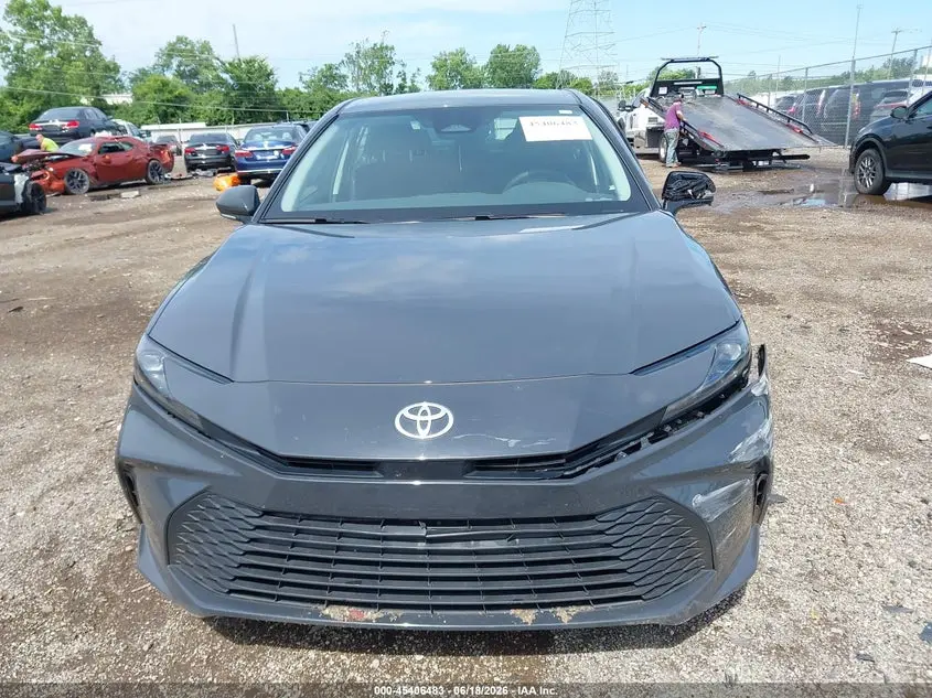 2026 TOYOTA CAMRY LE
