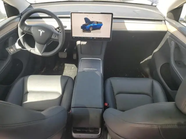 2024 TESLA MODEL Y 