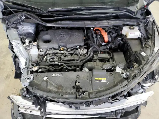 2024 TOYOTA SIENNA XSE  