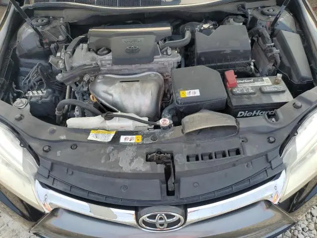 2017 TOYOTA CAMRY LE  