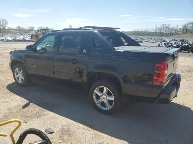 2013 CHEVROLET AVALANCHE LS  