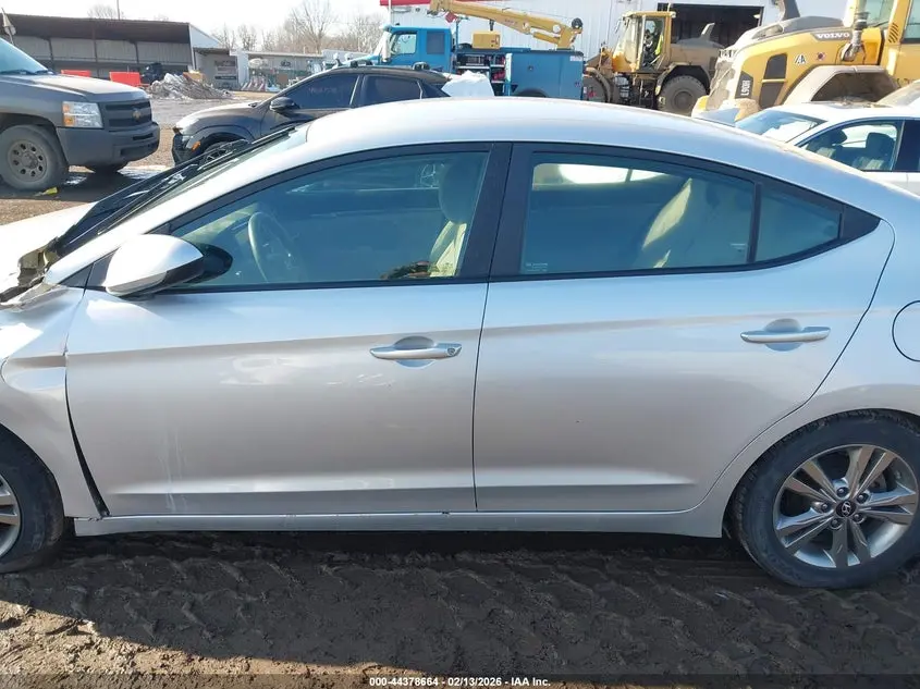 2018 HYUNDAI ELANTRA SEL