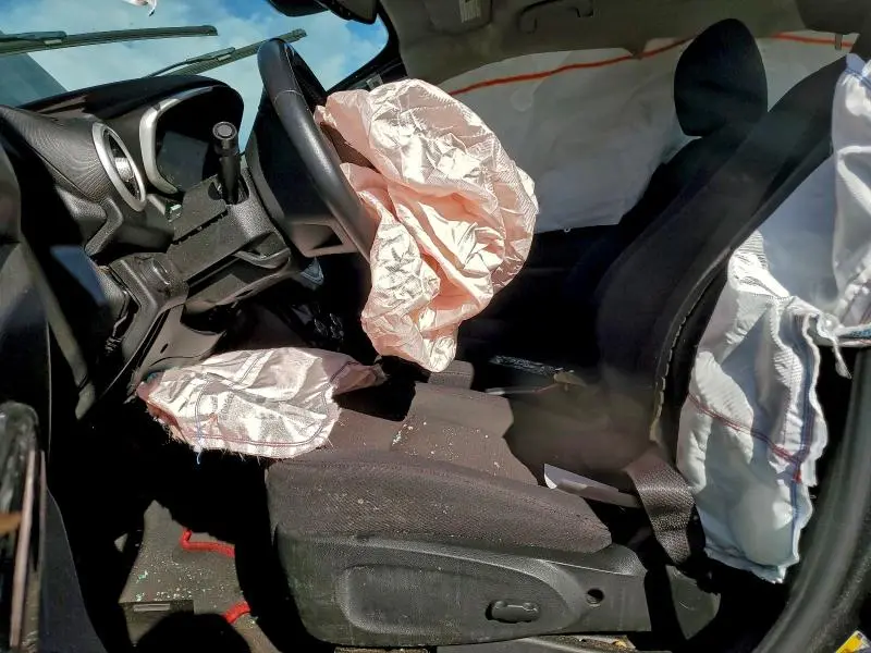 2019 CHEVROLET SONIC LT  