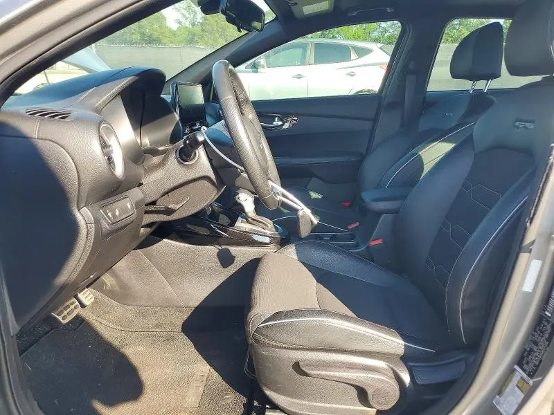 2022 KIA FORTE GT LINE  