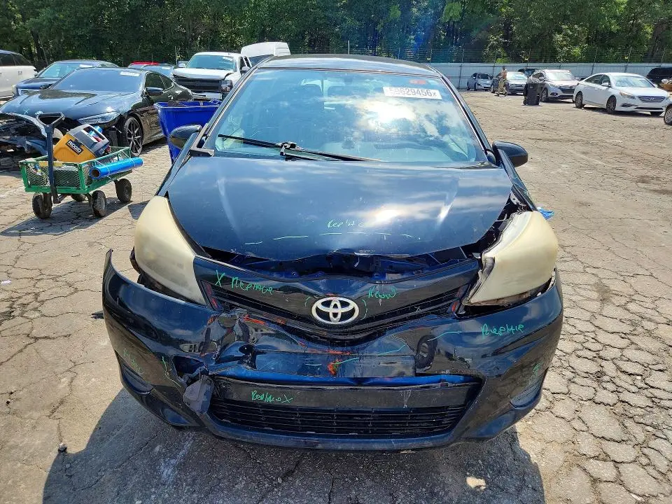 2012 TOYOTA YARIS 5-DOOR L  