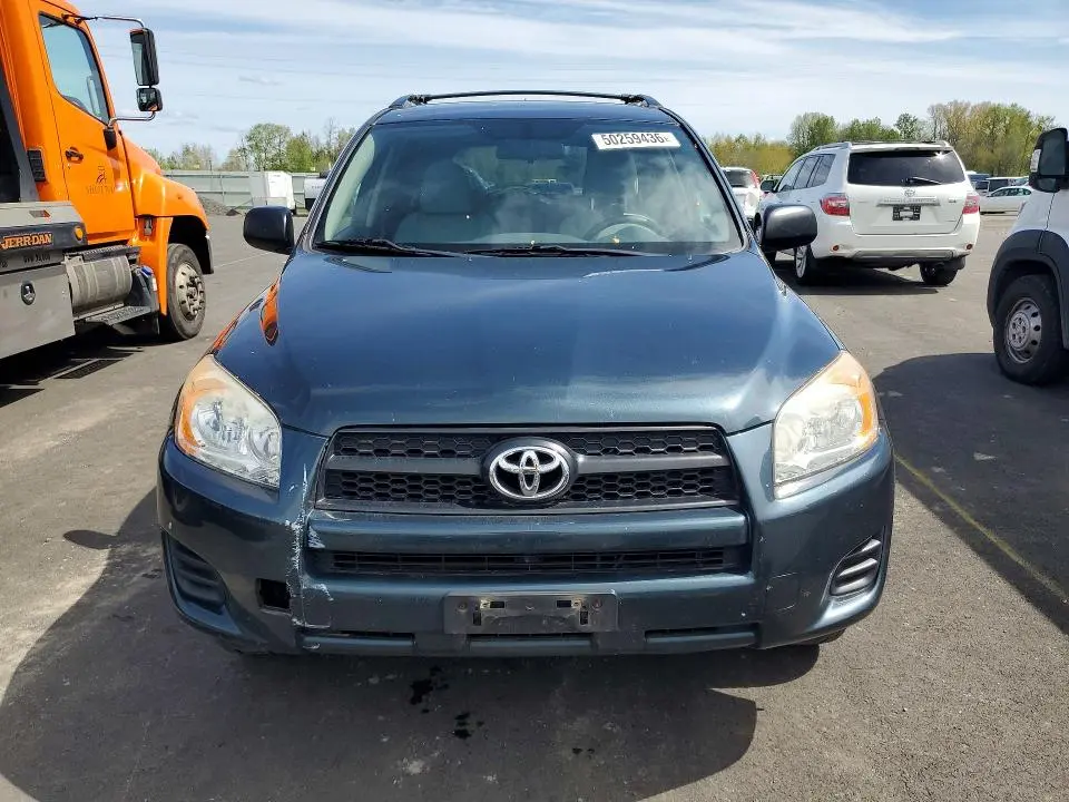 2011 TOYOTA RAV4 BASE  