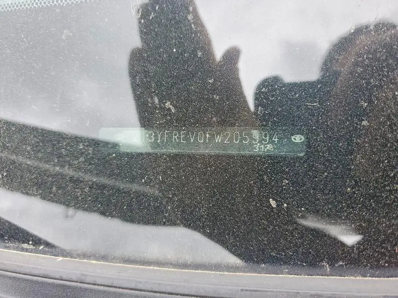 2015 TOYOTA RAV4 LIMITED  